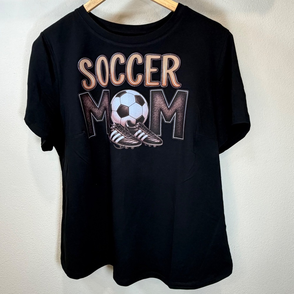 A New Day XXL Soccer Mom Graphic Tee Black Game Day Sports Mom Shirt 0542